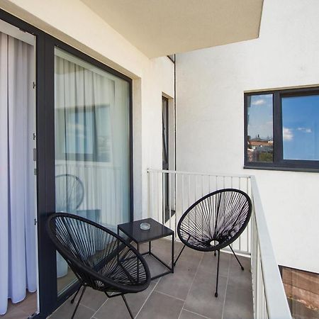 Duo Vibe Apartment Oradea Exterior foto